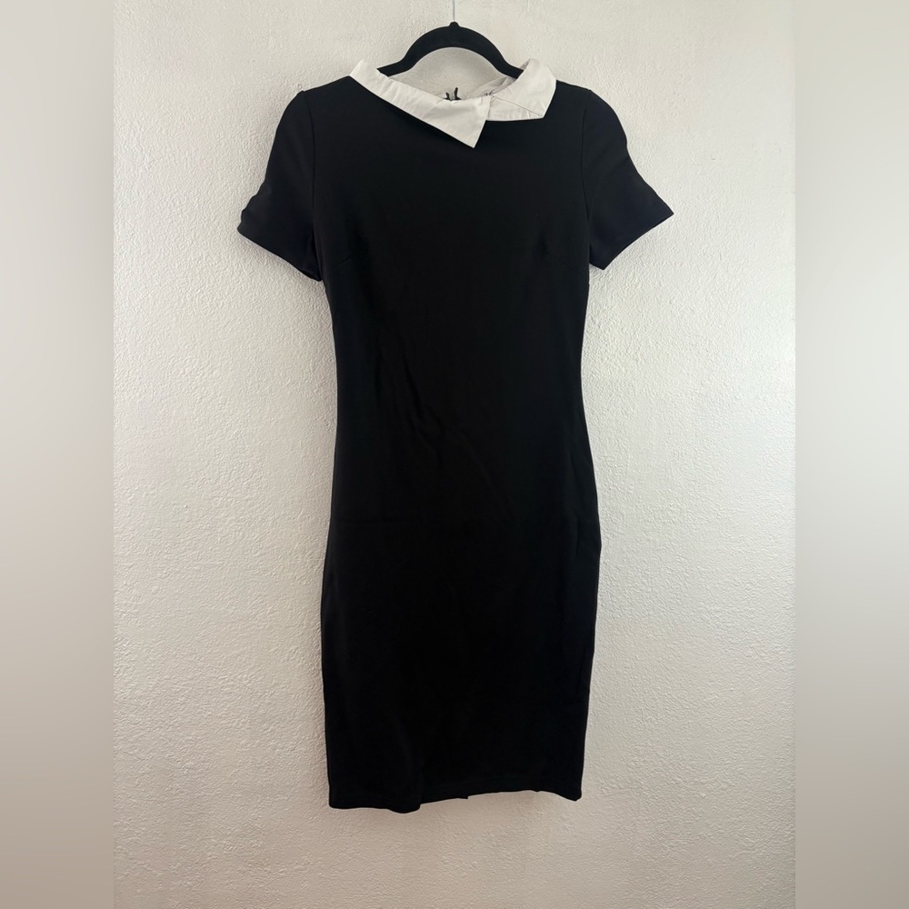 VFemage black dress with a white collar short sleeve size S